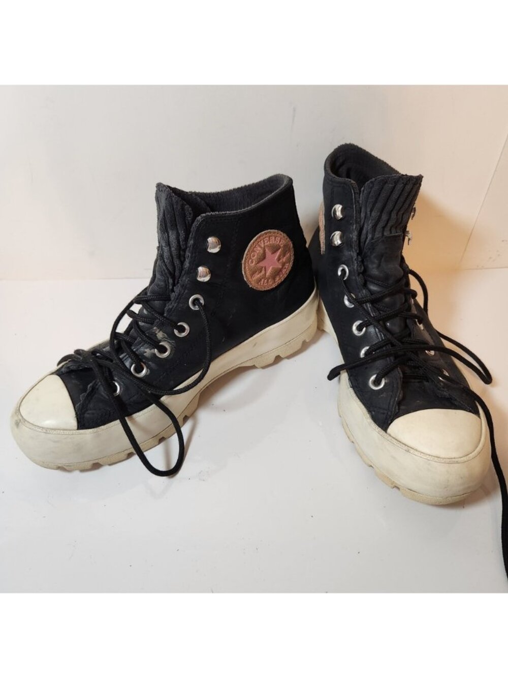 Converse Chuck Taylor All Star Lugged Leather Boots Black Womens 8-8.5 Mountain